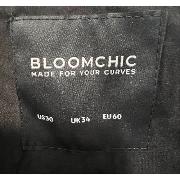 NWT Bloomchic Black Lightweight Open Long Sleeve Professional Blazer - Picture 2 of 4